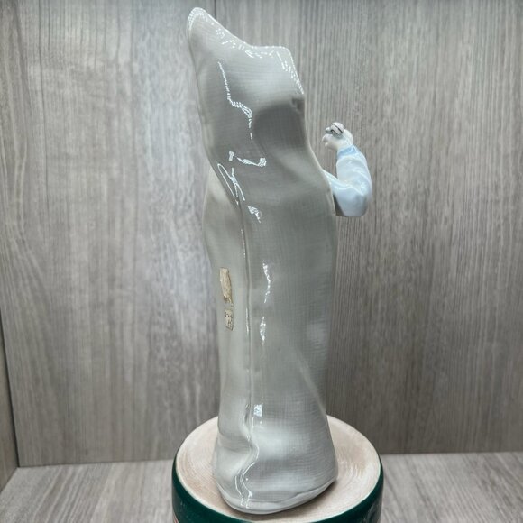 Vtg Lladro #4896 Boy with Snails Glossy Retired Porcelain Figurine 9" Muted Blue - Picture 6 of 13